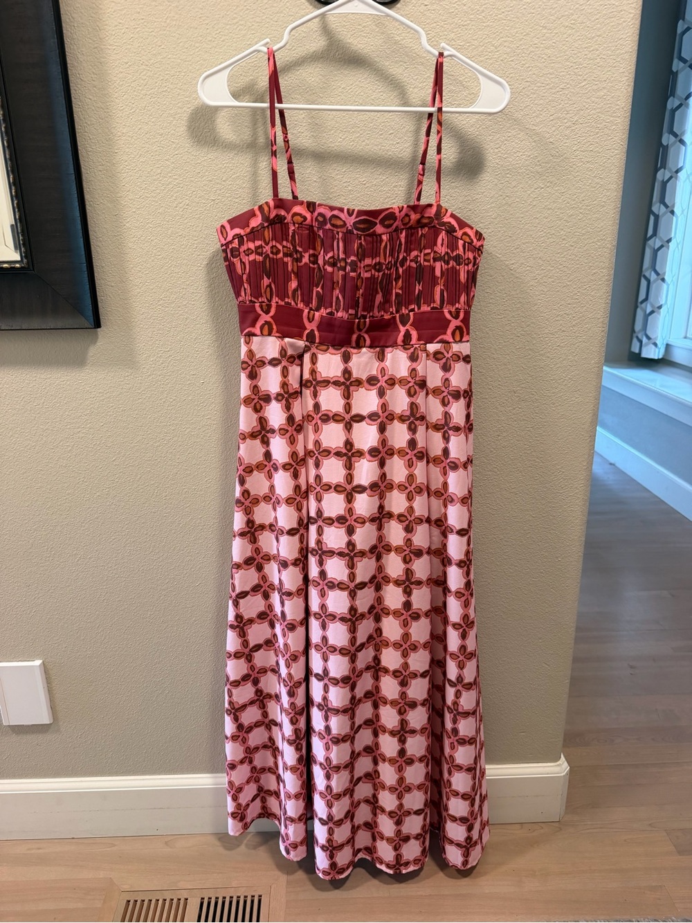 CUPSHE dress size medium. Beautiful on. New without tags.